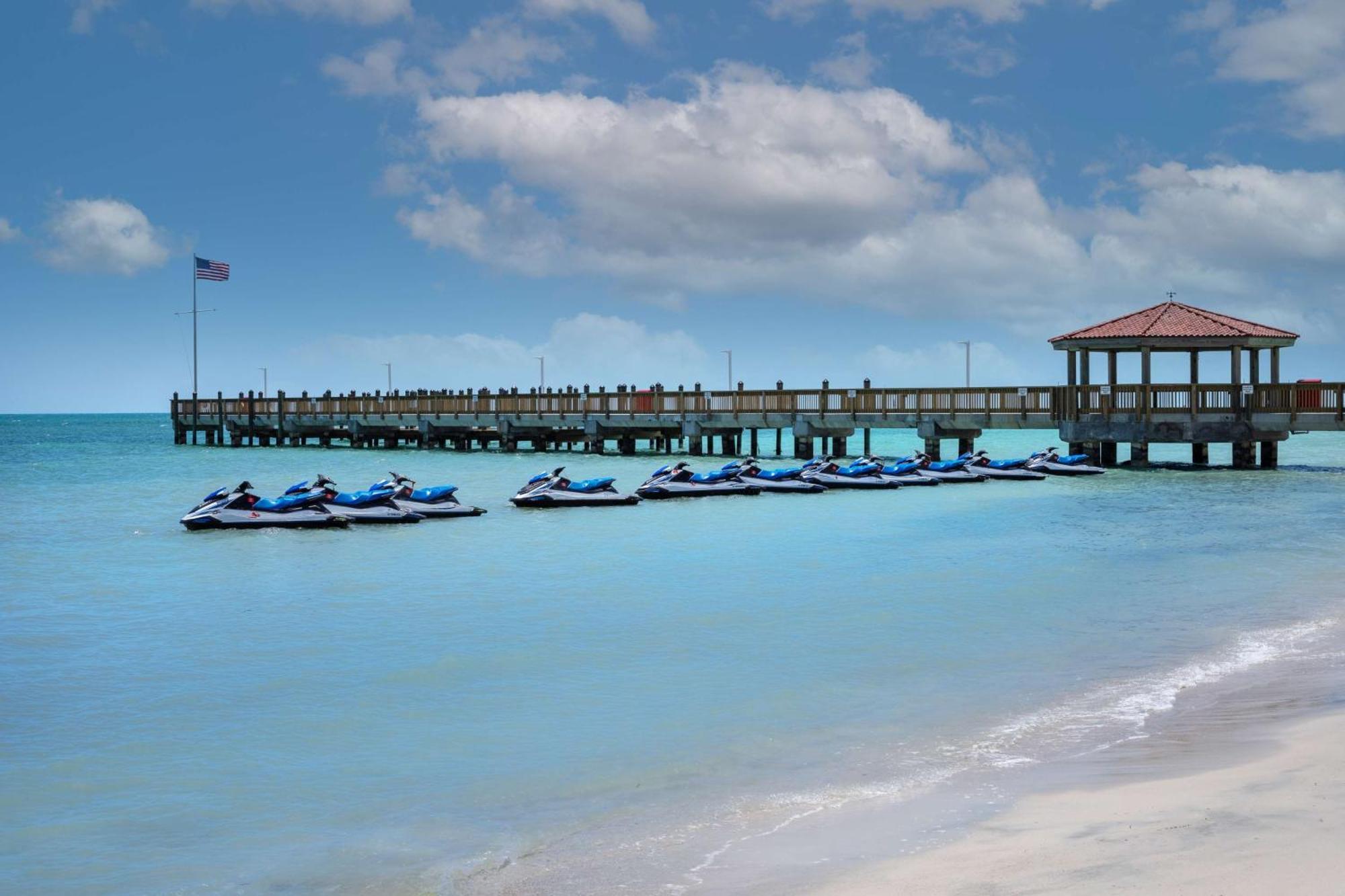 Casa Marina Key West, Curio Collection By Hilton Hotel Exterior photo